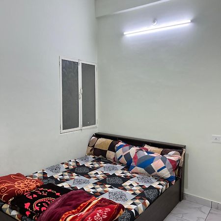 Yadav Guest House Ujjain Exteriör bild